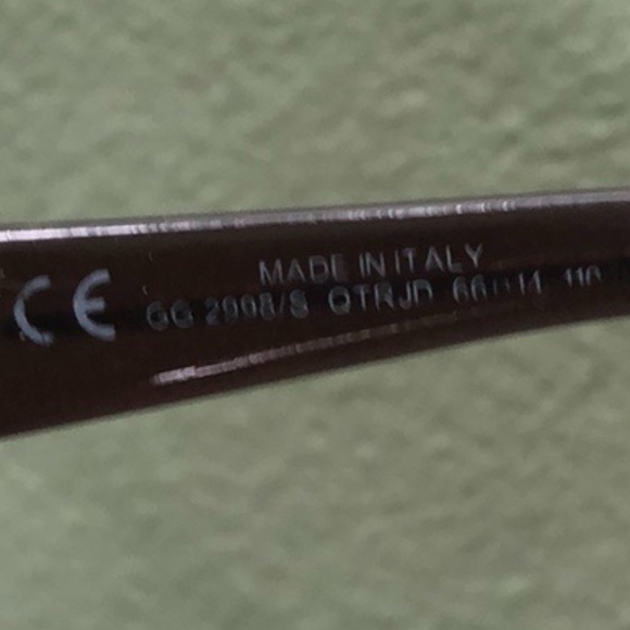 Gucci GG 2998/s Rectangle Frame Sunglasses ﻿ ﻿